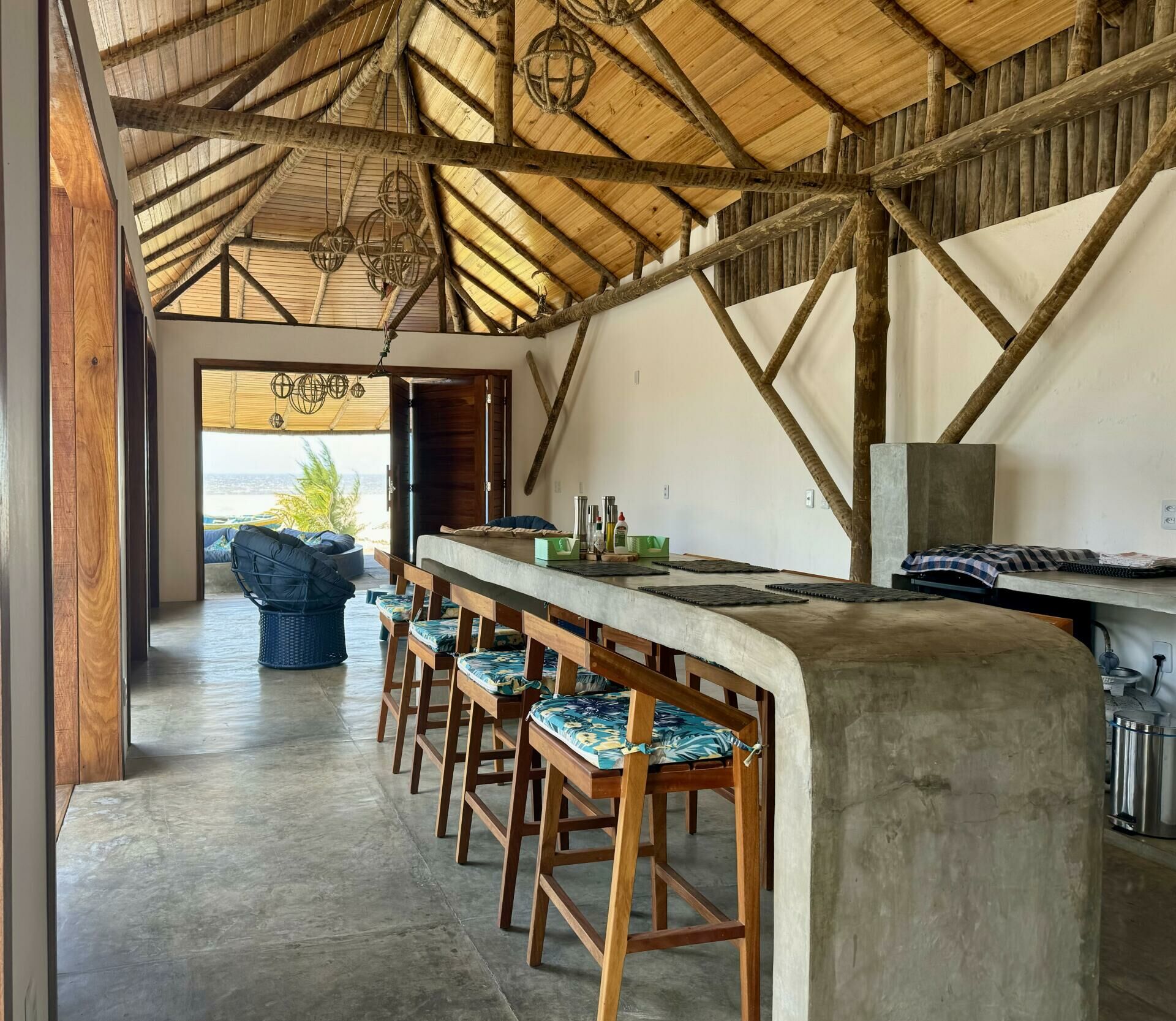 Imagem de Casa espaçosa, pé na areia, com vista maravilhosa, localizada no Preá